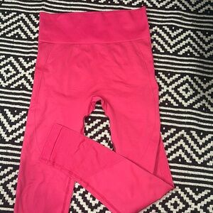 Amazon fuchsia pink contour leggings